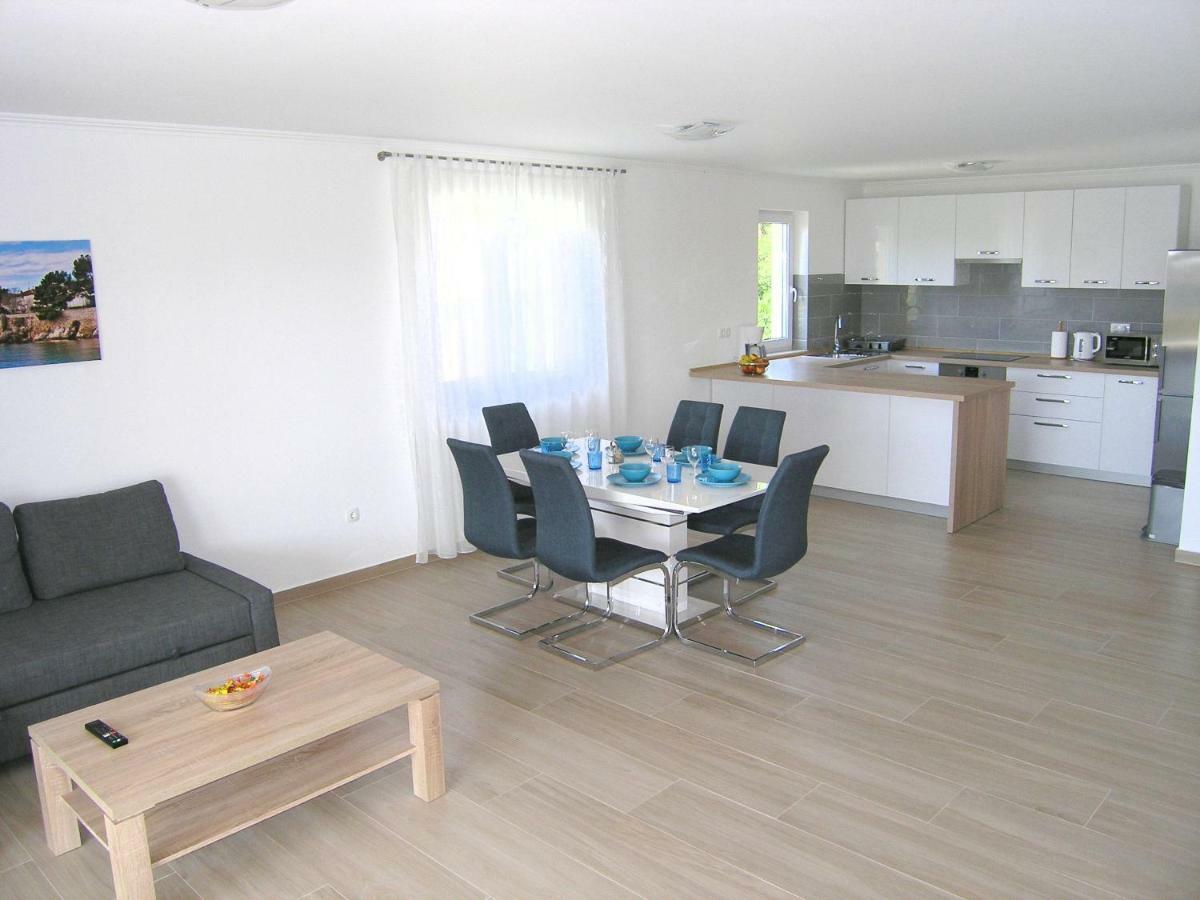 Apartmani Krajinovic Krk Town Eksteriør billede